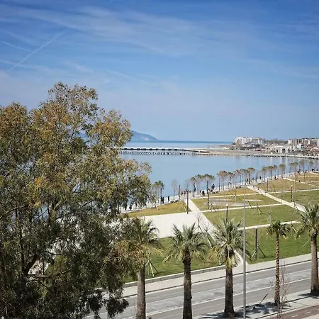 Lägenhet Apartament Lungomare