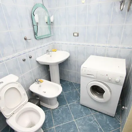 Lägenhet Apartament Lungomare *